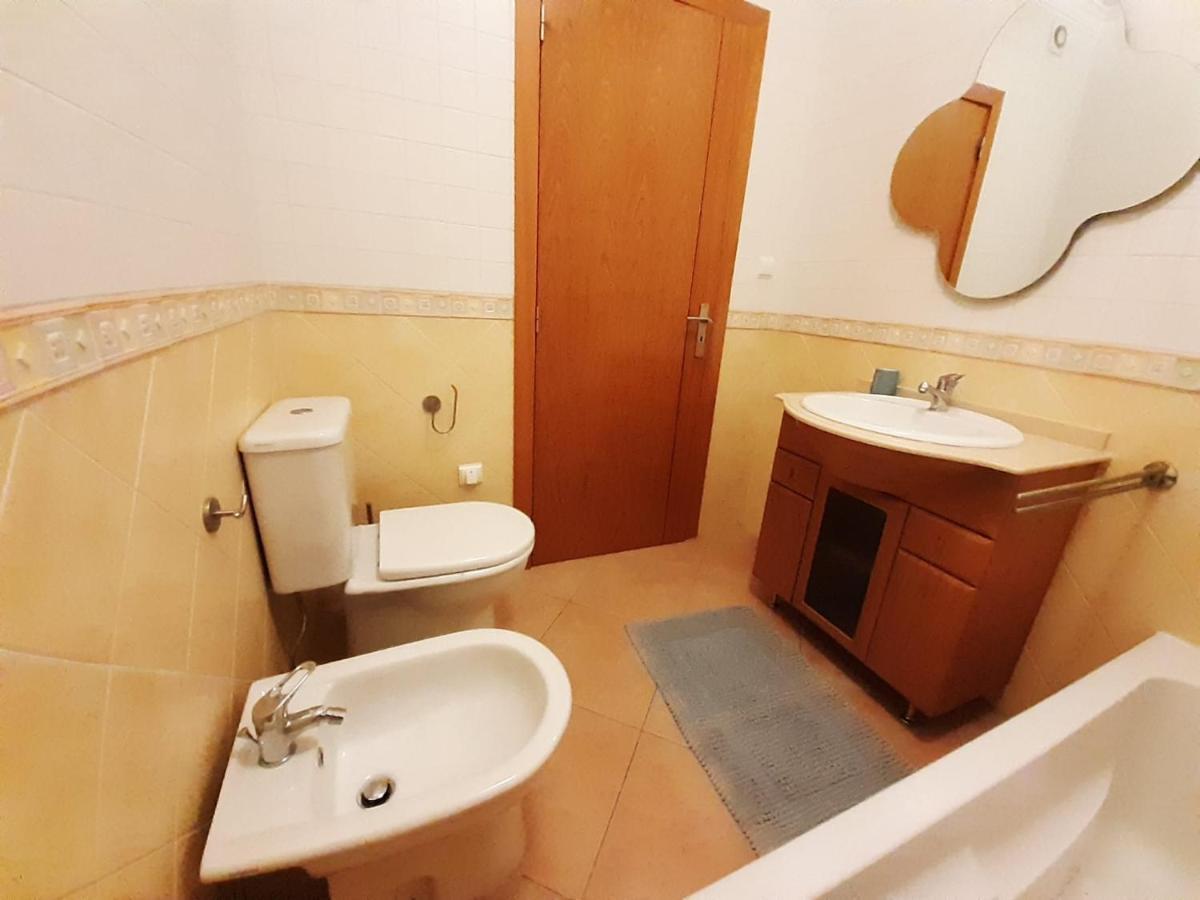 Apartamento Alfarrobeira Mar Quarteira Exteriör bild