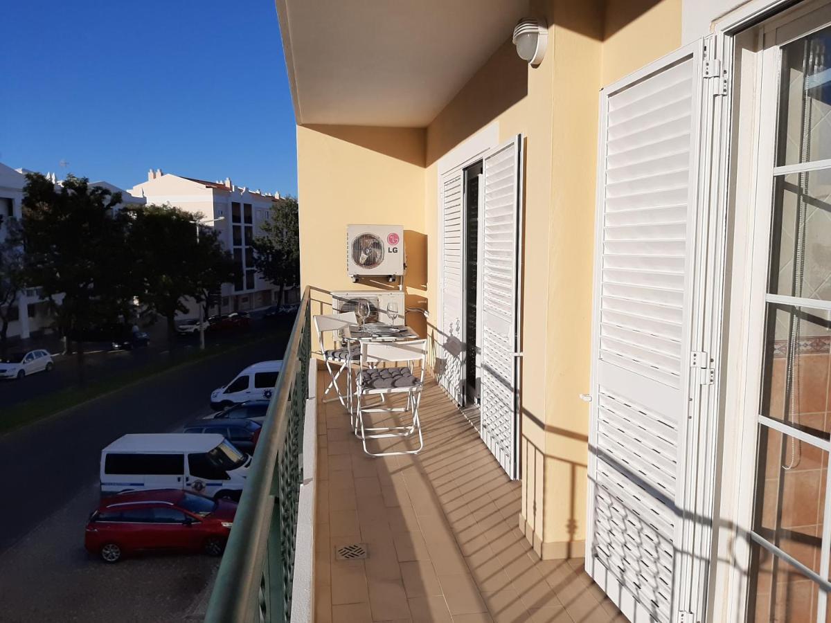 Apartamento Alfarrobeira Mar Quarteira Exteriör bild