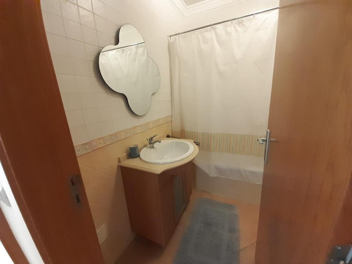 Apartamento Alfarrobeira Mar Quarteira Exteriör bild