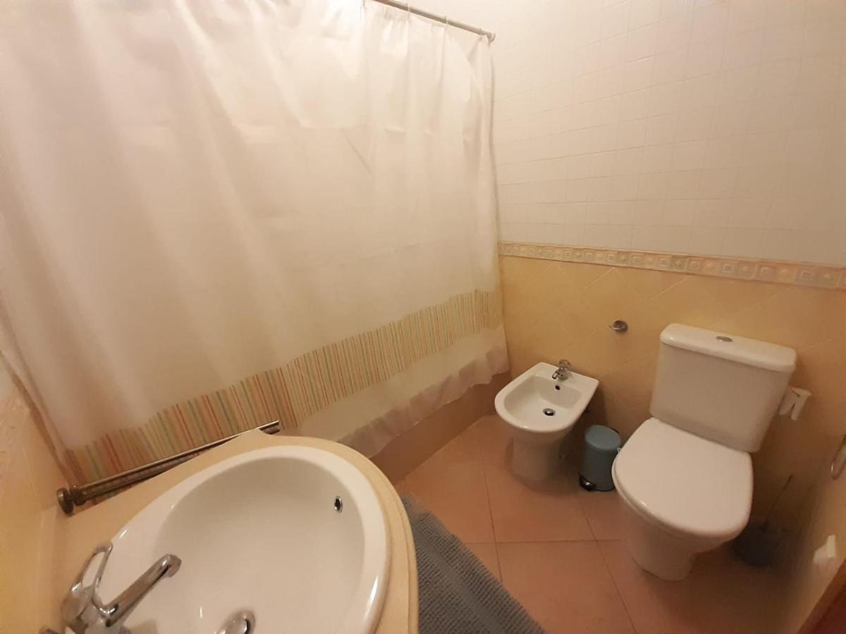 Apartamento Alfarrobeira Mar Quarteira Exteriör bild